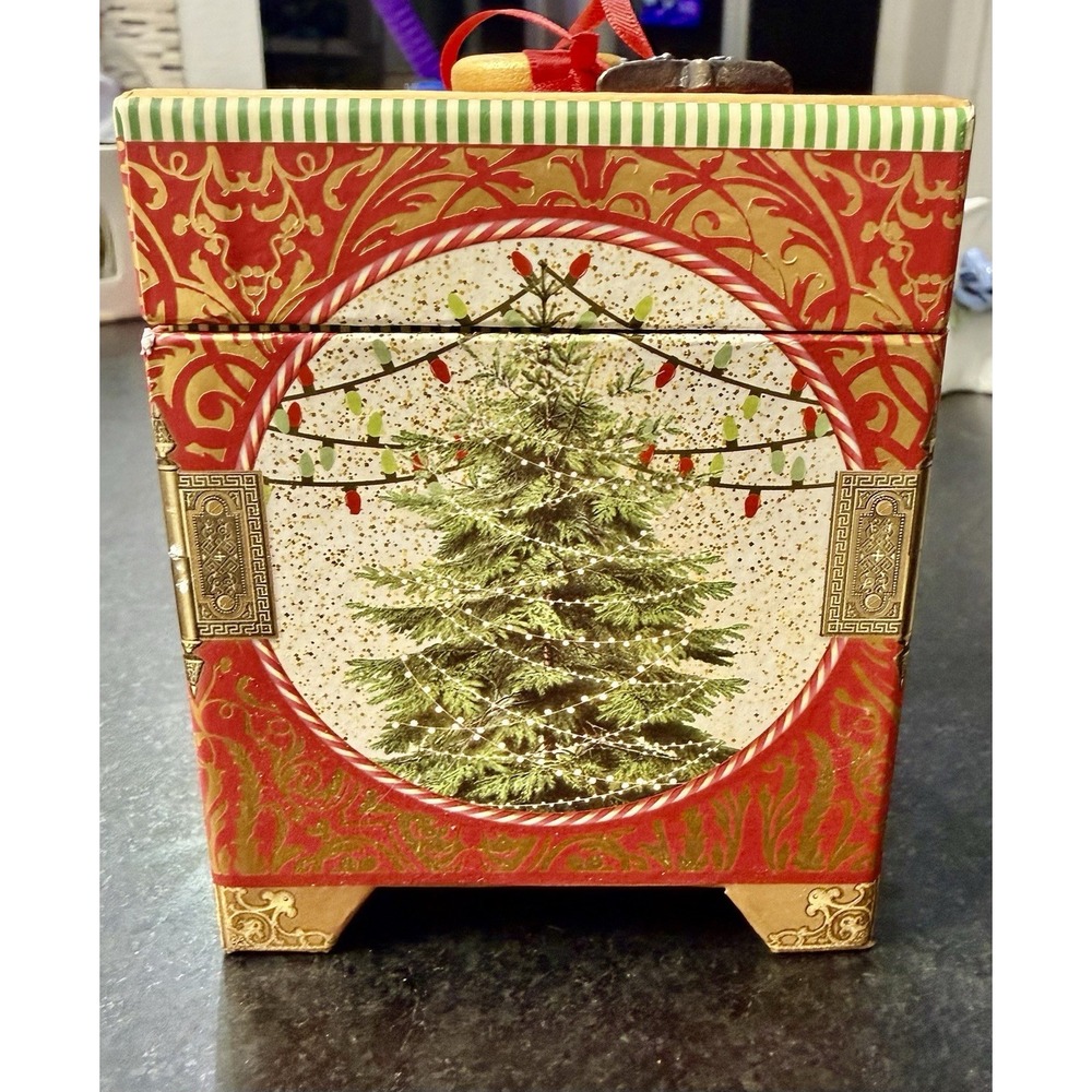 Michel Design Works O Tannenbaum Boxed Soy Wax Candle 6.5 oz Christmas New